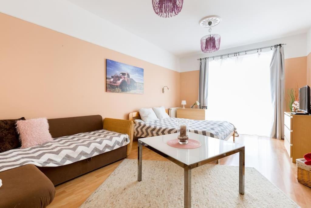 Acacia City Center Apartment Budapeste Exterior foto