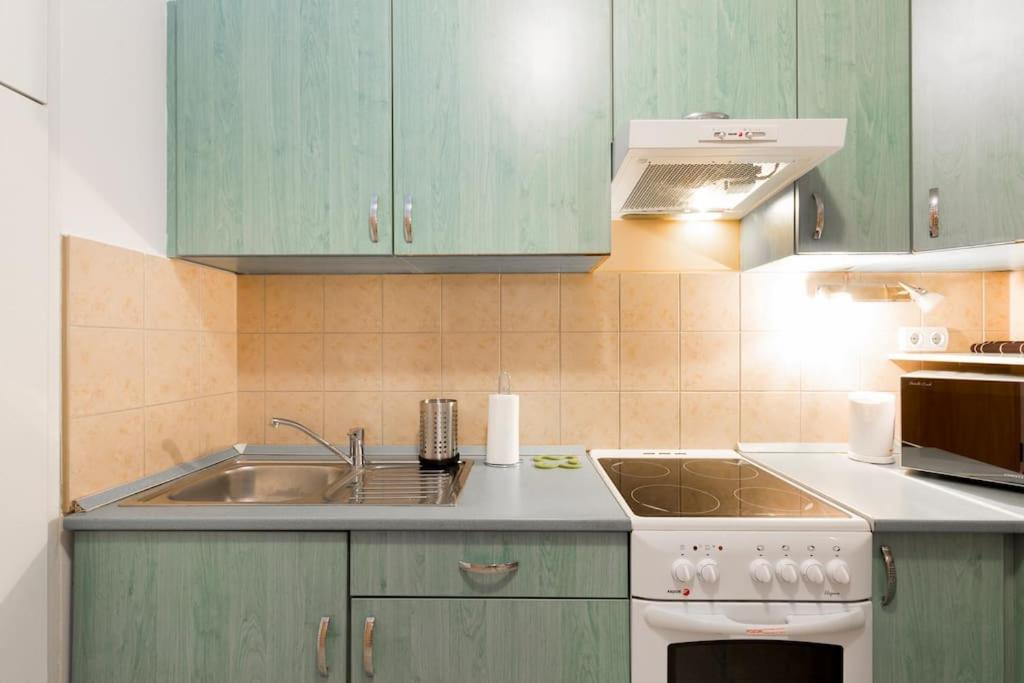 Acacia City Center Apartment Budapeste Exterior foto