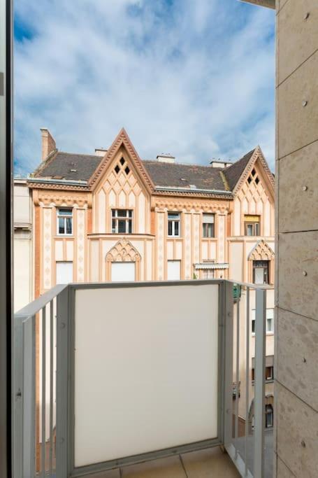 Acacia City Center Apartment Budapeste Exterior foto