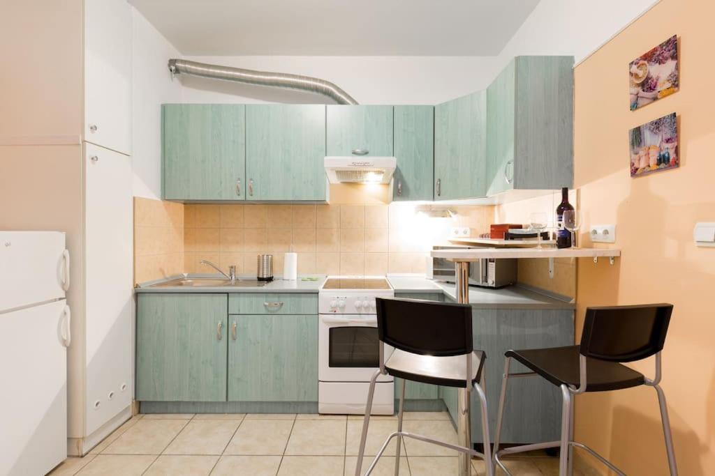 Acacia City Center Apartment Budapeste Exterior foto